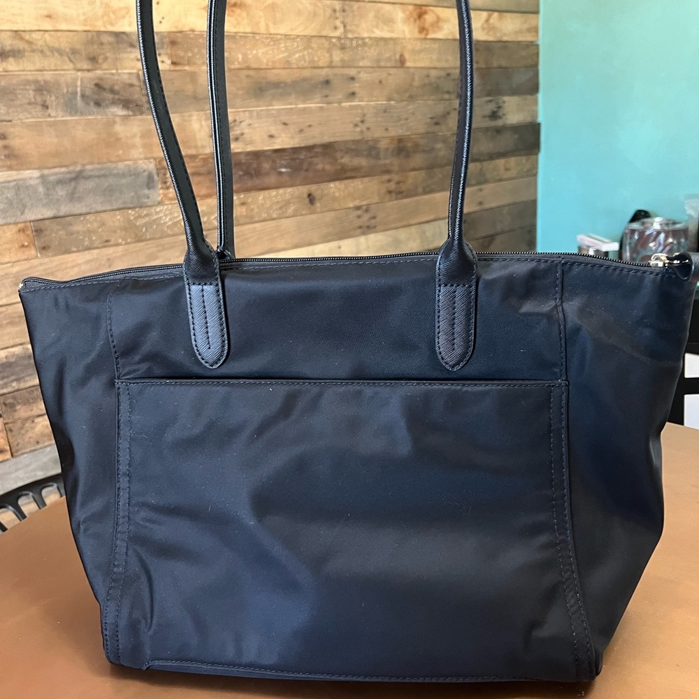 MICHAEL KORS BLACK PURSE - Picture 2 of 7
